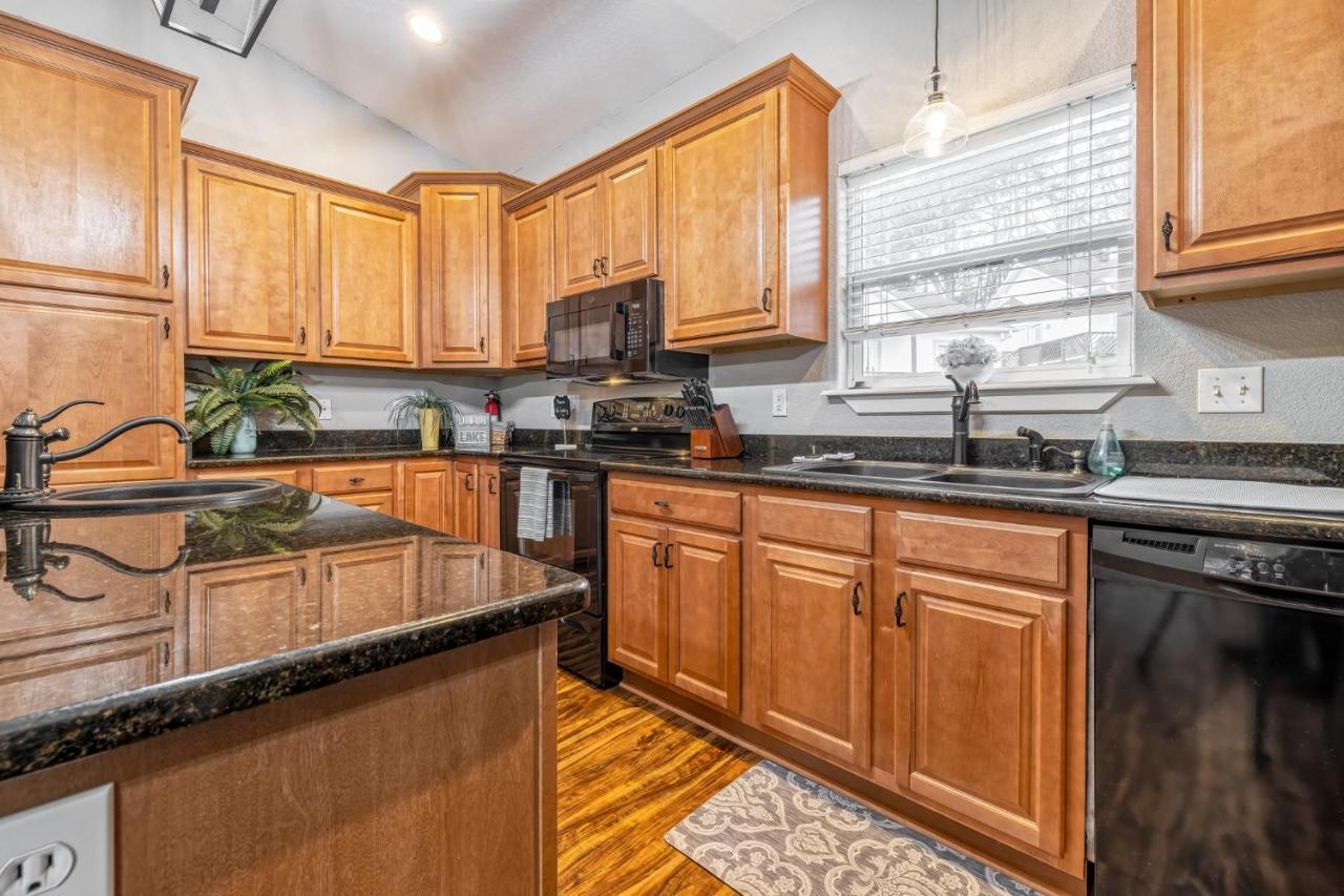 Lakefront 7 Min To Oaklawn & 10 Min To Downtown Str License #A22-0004 Хот Спрингс Екстериор снимка